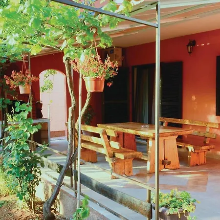 Lavanda Apartment *